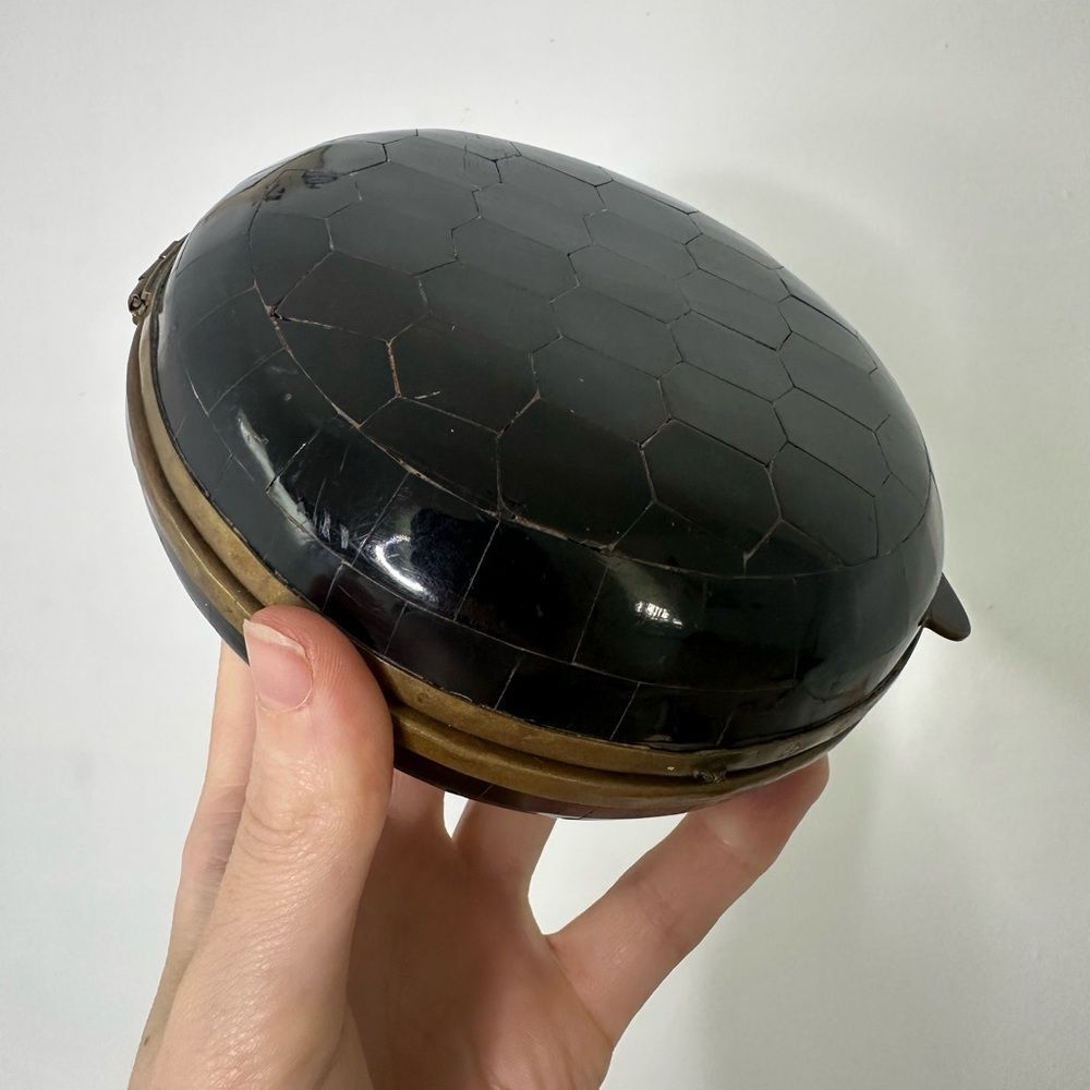 Vintage 1950s Inlaid Shell Trinket Stash Box